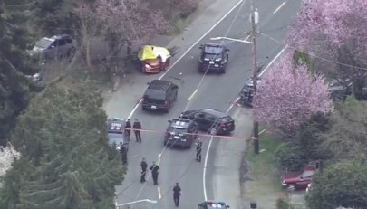 two killed two wounded as gunman opens fire during seattle rush hour