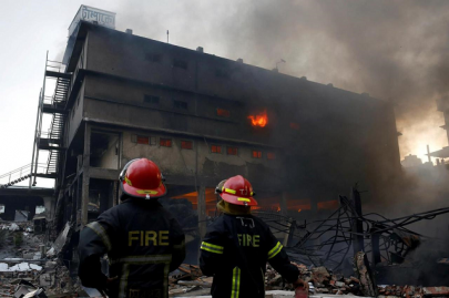 workers jump to their deaths as dhaka office block fire kills seven workers jump to their deaths as dhaka office block fire kills seven