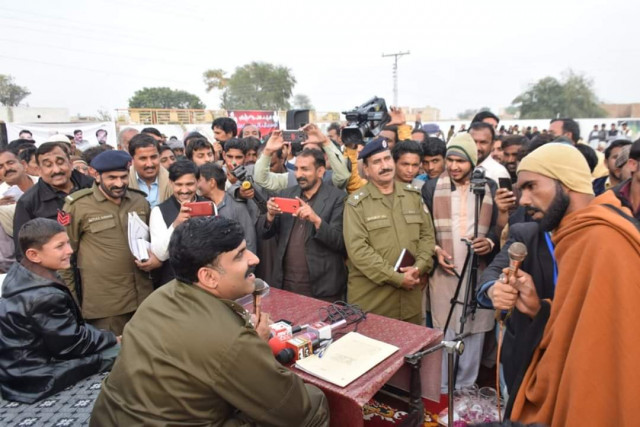 an open court under way in khanewal photo express an open court under way in khanewal photo express