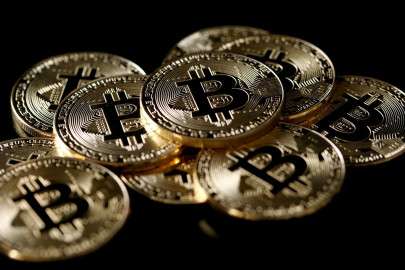 bitcoin soars 20 mystery buyer seen as catalyst