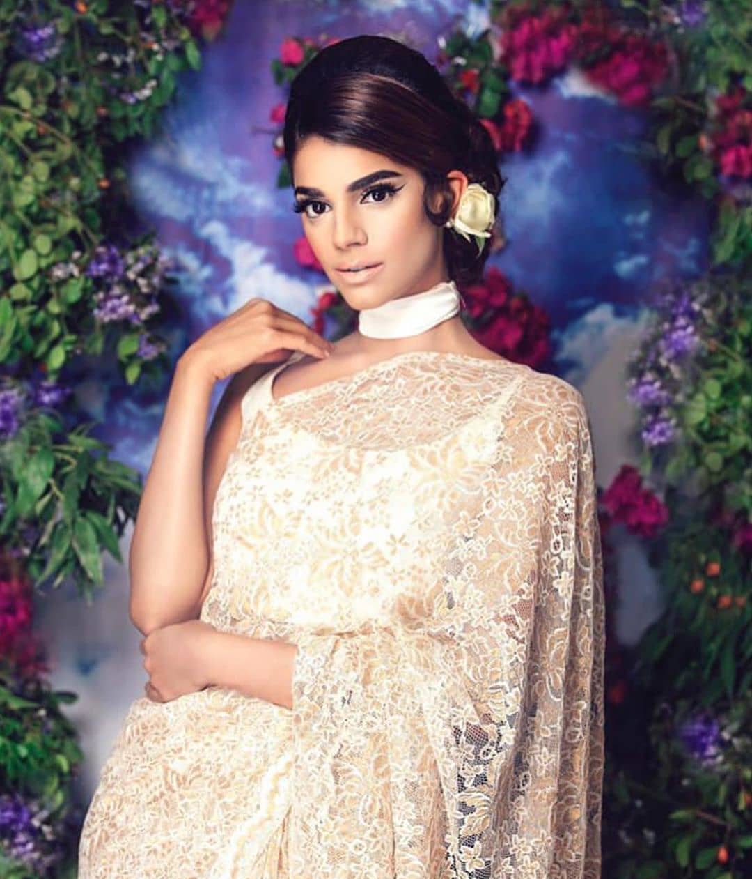 photo instagram sanam saeed