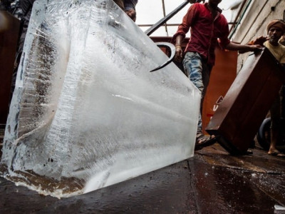 35 unconscious following ice factory gas leakage in sargodha 35 unconscious following ice factory gas leakage in sargodha