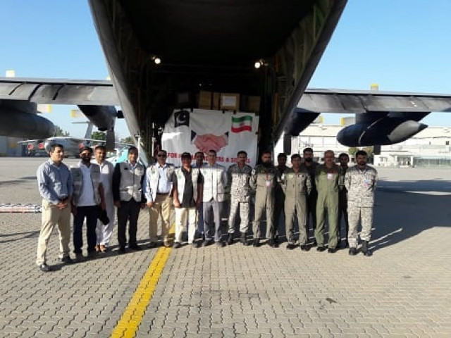 pakistan sends consignment of aid to flood hit iran photo express pakistan sends consignment of aid to flood hit iran photo express