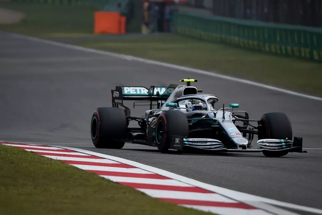 setting pace bottas recovered his poise quicker from his acrobatics at turn 1 to finish at top in practice photo afp setting pace bottas recovered his poise quicker from his acrobatics at turn 1 to finish at top in practice photo afp