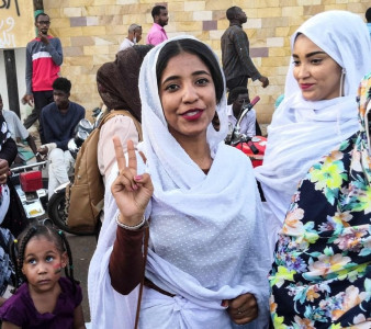 sudanese woman in iconic protest image reports getting death threats sudanese woman in iconic protest image reports getting death threats