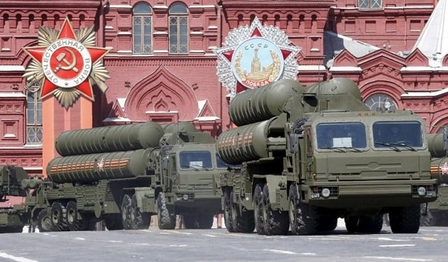 russian s 400 air defence mobile missile launching systems drive during a rehearsal for the victory day parade in red square in central moscow russia may 7 2015 reuters russian s 400 air defence mobile missile launching systems drive during a rehearsal for the victory day parade in red square in central moscow russia may 7 2015 reuters