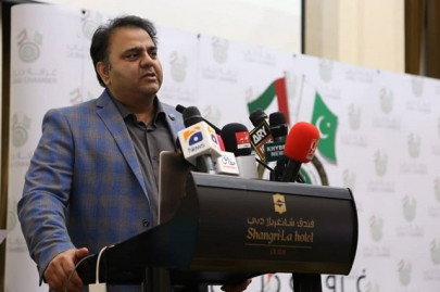 aleem khan deserves bail if those looting billions are getting it fawad