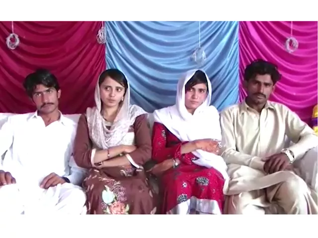 reena and raveena with husbands photo file reena and raveena with husbands photo file