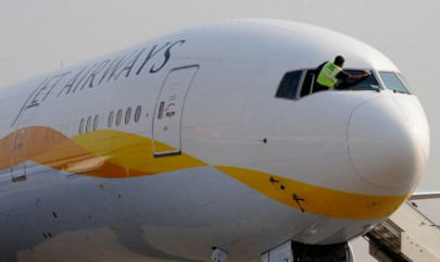 jet airways pilots threaten strike amid more flight cancellations
