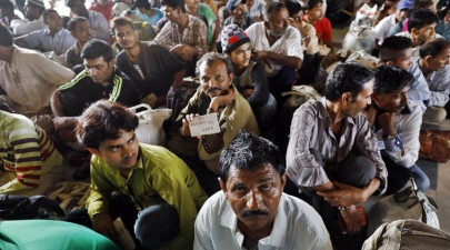 pakistan releases another 100 indian fishermen more to follow