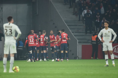 psg title party delayed again psg title party delayed again