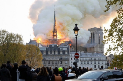 fire devastates notre dame cathedral centuries old parisian landmark fire devastates notre dame cathedral centuries old parisian landmark