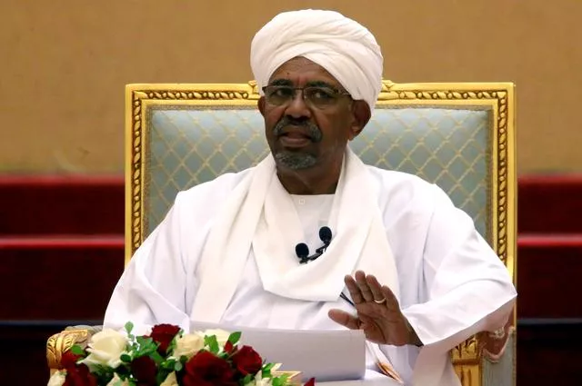 sudanese president omar al bashir addresses a meeting at the presidential palace in khartoum sudan april 5 2019 photo reuters sudanese president omar al bashir addresses a meeting at the presidential palace in khartoum sudan april 5 2019 photo reuters