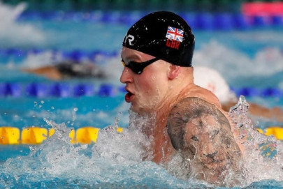 peaty set for worlds with year s fastest 100m breaststroke