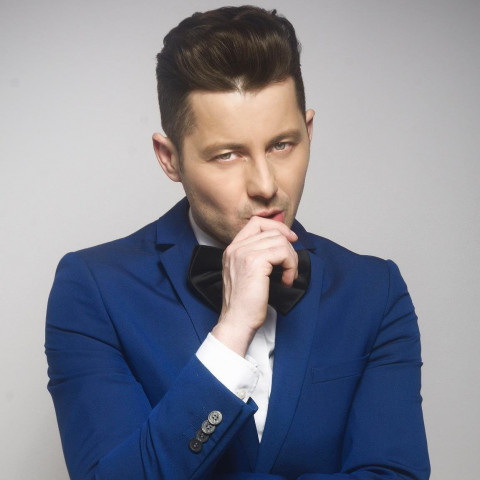 akcent to holiday in hunza to prove pakistan is safe and beautiful akcent to holiday in hunza to prove pakistan is safe and beautiful