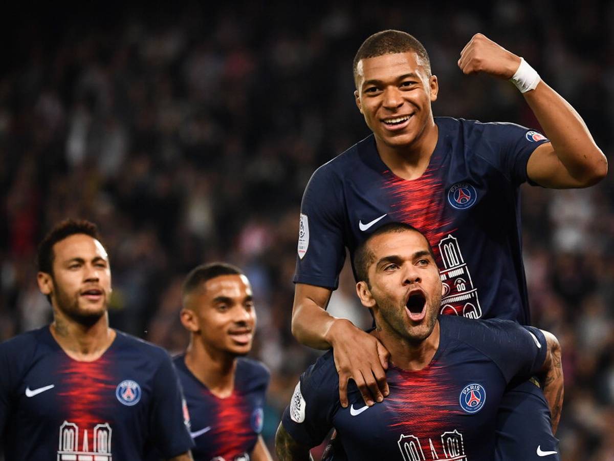 mbappe took his league tally for the season to 30 following his treble on sunday which came just hours after psg were crowned champions for the sixth time in seven years when closest challengers lille dropped points photo afp