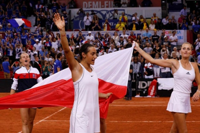 former foes unite to lead france into fed cup final against australia