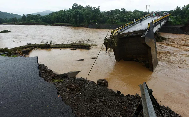 landslides and floods are common in indonesia especially during the monsoon season photo reuters landslides and floods are common in indonesia especially during the monsoon season photo reuters