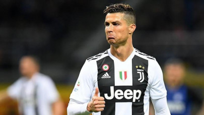 ronaldo hits 600th club goal as juventus hold inter milan ronaldo hits 600th club goal as juventus hold inter milan