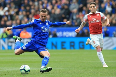 vardy double inflicts fresh blow to arsenal s top four hopes vardy double inflicts fresh blow to arsenal s top four hopes