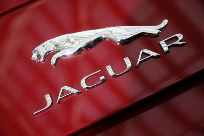 jaguar land rover planning to allow helpful car drivers to earn cryptocurrency
