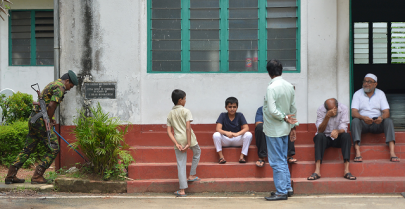 sri lanka says 42 foreigners among easter victims