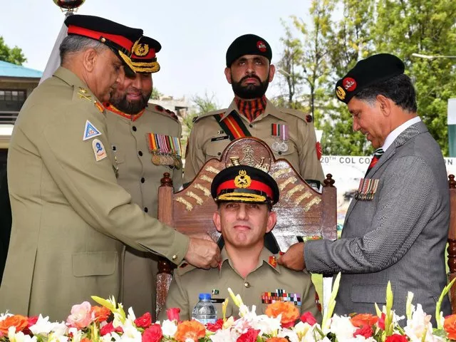 coas visits ff regiment photo ispr coas visits ff regiment photo ispr