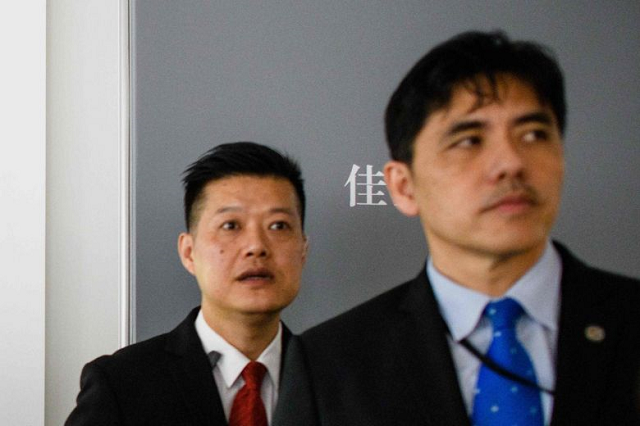 former cia agent jerry chun shing lee right faces life behind bars for spying for china following a guilty plea on may 1 photo afp former cia agent jerry chun shing lee right faces life behind bars for spying for china following a guilty plea on may 1 photo afp
