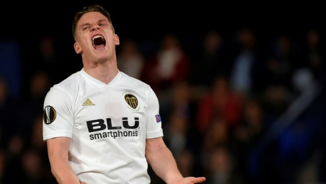 this season gameiro has scored six goals since the turn of the year after managing only two before it a trajectory similar to his team who have recovered well from a painfully slow start photo afp this season gameiro has scored six goals since the turn of the year after managing only two before it a trajectory similar to his team who have recovered well from a painfully slow start photo afp