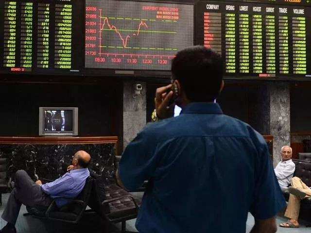 lack of clarity on imf loan and deteriorating macroeconomic indicators lead to bearish trade photo file lack of clarity on imf loan and deteriorating macroeconomic indicators lead to bearish trade photo file