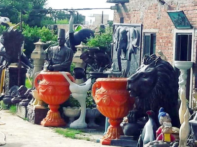 lahore s chiselers sculpting their way to perfection lahore s chiselers sculpting their way to perfection