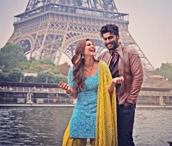 it s tough to find a true friend in bollywood actor parineeti chopra is happy she found a confidant in arjun kapoor it s tough to find a true friend in bollywood actor parineeti chopra is happy she found a confidant in arjun kapoor