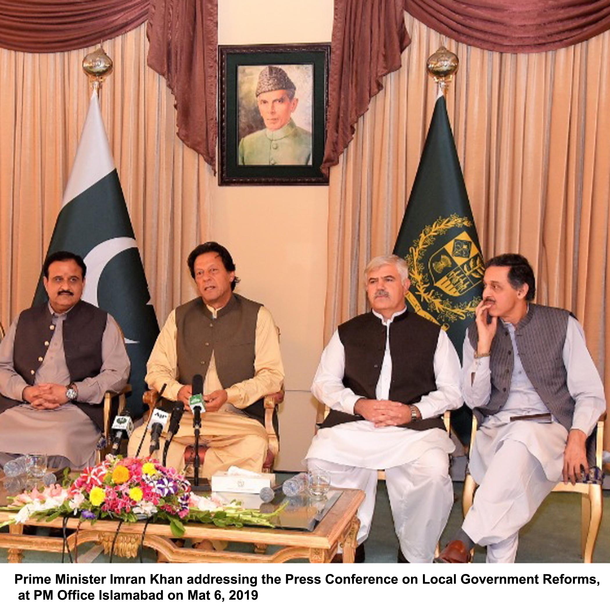 prime minister imran khan addresses a press meet on local government reforms at pm office islamabad on may 6 2019 photo pid