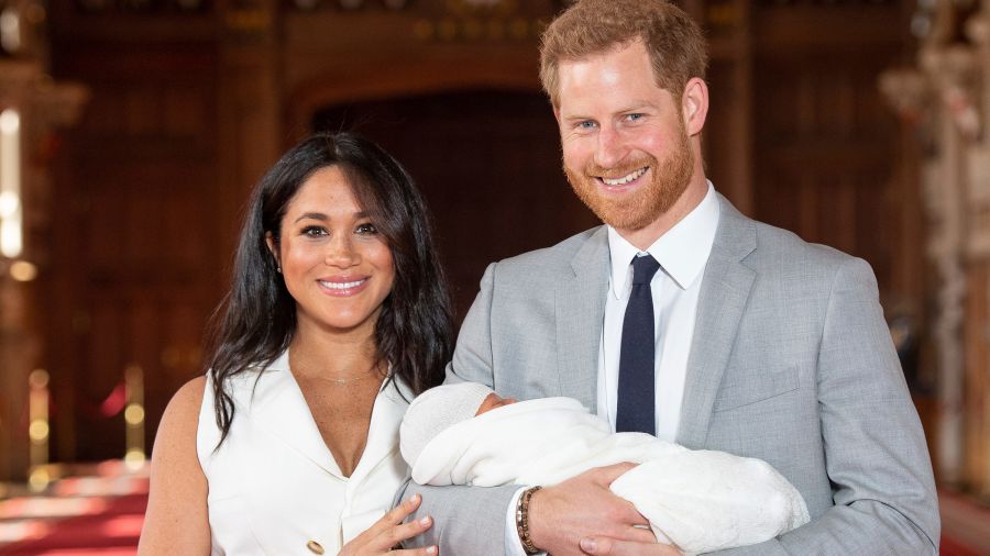 britain 039 s prince harry and meghan duchess of sussex are seen with their baby son who was born on monday morning during a photocall in st george 039 s hall at windsor castle in berkshire britain may 8 2019 photo reuters