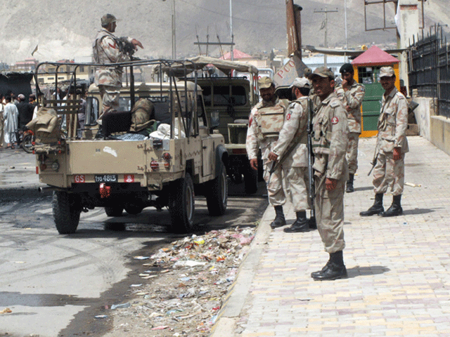 بلوچستان آئی بی او میں چھ دہشت گردوں سمیت بی ایل اے کمانڈر ہلاک  ایکسپریس ٹریبیون۔