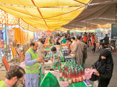 punjab govt restricts buying at ramazan bazaars