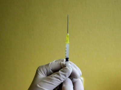 shortage of anti rabies vaccine puts many at risk in sindh