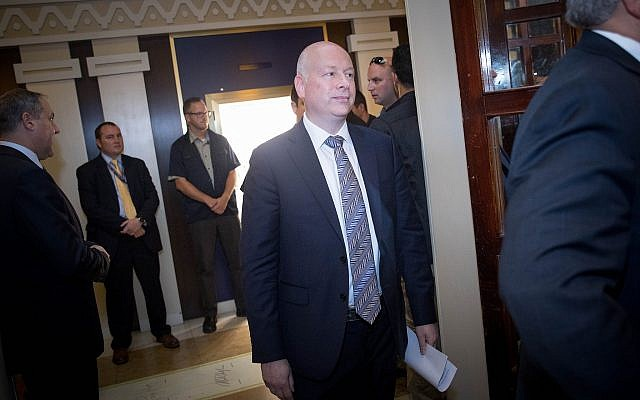 us president donald trump 039 s middle east envoy jason greenblatt arrives at a news conference about a water sharing agreement between jordan israel and the palestinian authority in jerusalem july 13 2017 photo afp us president donald trump 039 s middle east envoy jason greenblatt arrives at a news conference about a water sharing agreement between jordan israel and the palestinian authority in jerusalem july 13 2017 photo afp