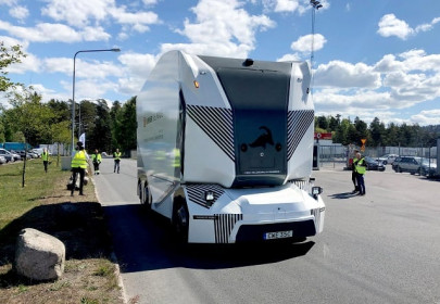 driverless electric truck starts deliveries on swedish public road