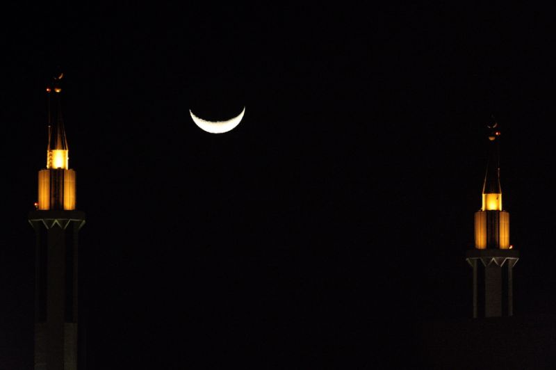 the sighting of the new moon in ramadan the ninth month of the islamic calendar signals the start of fasting photo afp