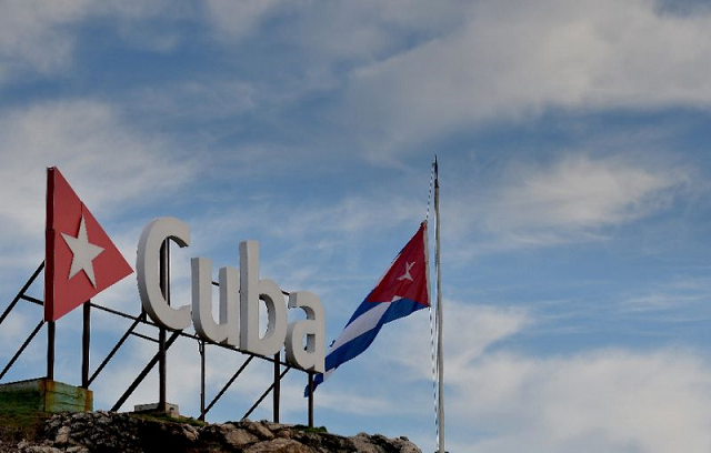 a cuban government investigation commission found the crash was most likely caused by quot the crew 039 s actions and its mistakes in calculating the weight and balance quot photo afp a cuban government investigation commission found the crash was most likely caused by quot the crew 039 s actions and its mistakes in calculating the weight and balance quot photo afp