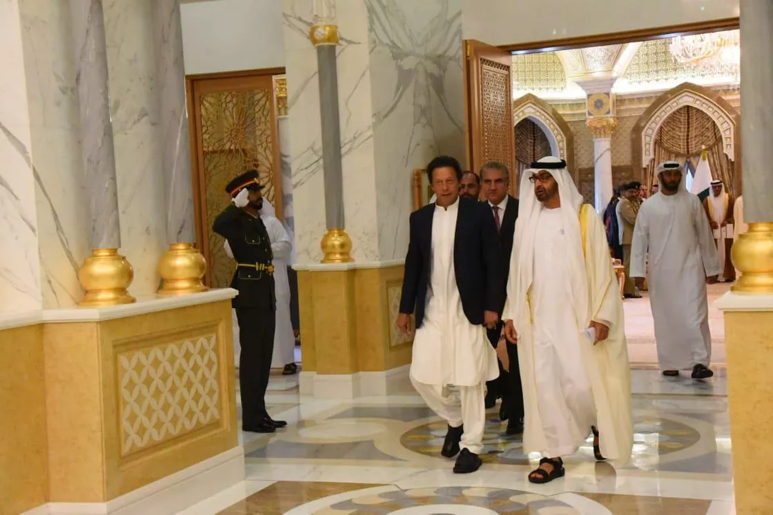 pm imran khan with abu dhabi crown prince sheikh mohammad bin zayed al nahyan during his uae visit photo file pm imran khan with abu dhabi crown prince sheikh mohammad bin zayed al nahyan during his uae visit photo file