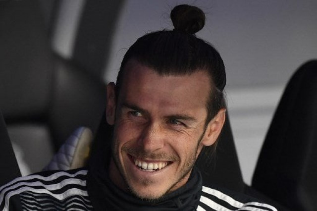 zidane had indicated this could be bale 039 s final game ahead of an expected summer departure but the welshman was left on the bench made to watch on as three substitutes came on ahead of him at the santiago bernabeu photo afp zidane had indicated this could be bale 039 s final game ahead of an expected summer departure but the welshman was left on the bench made to watch on as three substitutes came on ahead of him at the santiago bernabeu photo afp