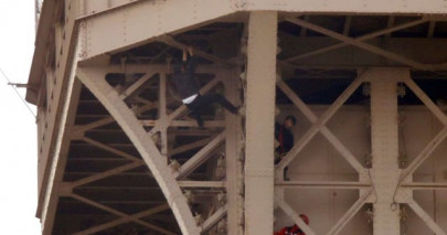 eiffel tower climber grabbed after sparking evacuation eiffel tower climber grabbed after sparking evacuation