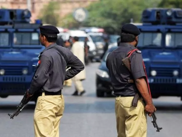 deceased 039 s father blames police for preparing a weak case against the accused photo file deceased 039 s father blames police for preparing a weak case against the accused photo file