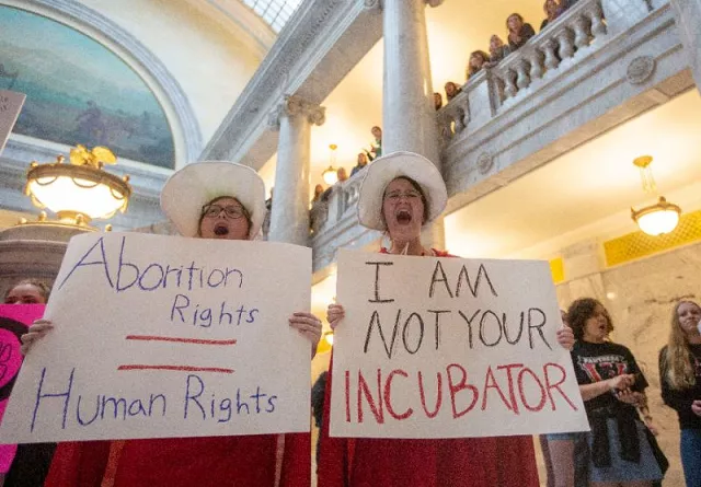 two women dressed as quot handmaids quot in salt lake city utah during a protest against a recent wave of anti abortion laws in more than a dozen us states photo afp two women dressed as quot handmaids quot in salt lake city utah during a protest against a recent wave of anti abortion laws in more than a dozen us states photo afp