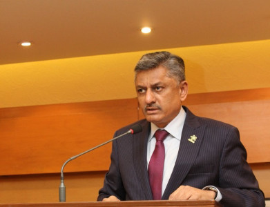 govt removes finance secretary younus dagha weeks before budget govt removes finance secretary younus dagha weeks before budget