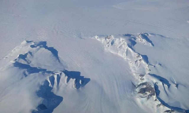 a new nasa study says that antarctica is overall accumulating ice still areas of the continent like the antarctic peninsula photographed above have increased their mass loss in the last decades photo nasa a new nasa study says that antarctica is overall accumulating ice still areas of the continent like the antarctic peninsula photographed above have increased their mass loss in the last decades photo nasa