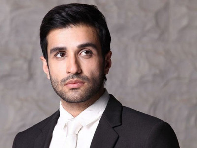 i m a muslim pakistani actor and have to keep that in mind azfar rehman