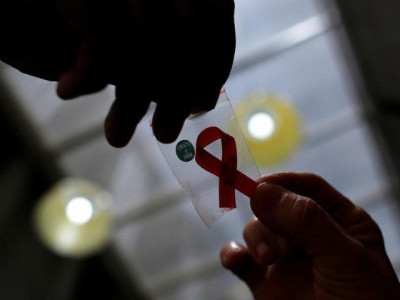 who team called over hiv aids outbreak pm s aide who team called over hiv aids outbreak pm s aide